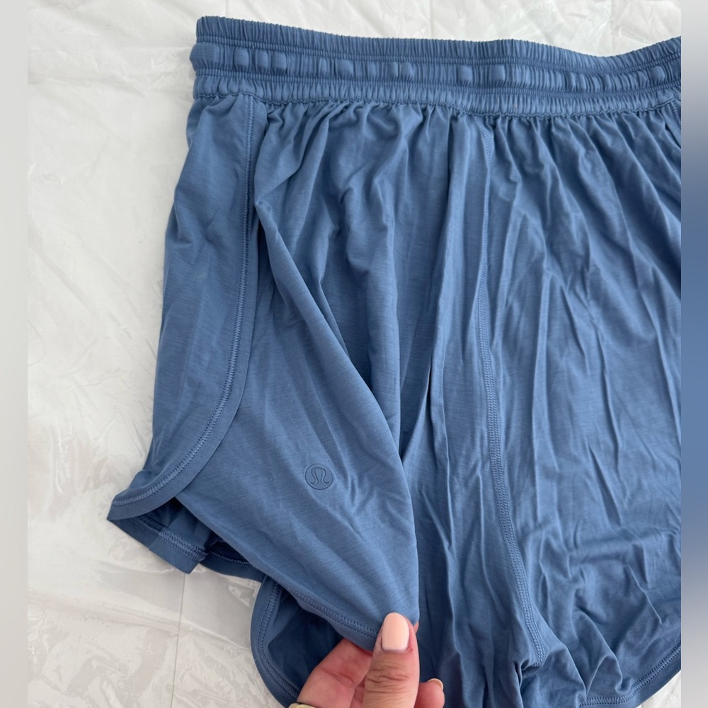 Lululemon Modal High Rise Shorts - Picture 5 of 6